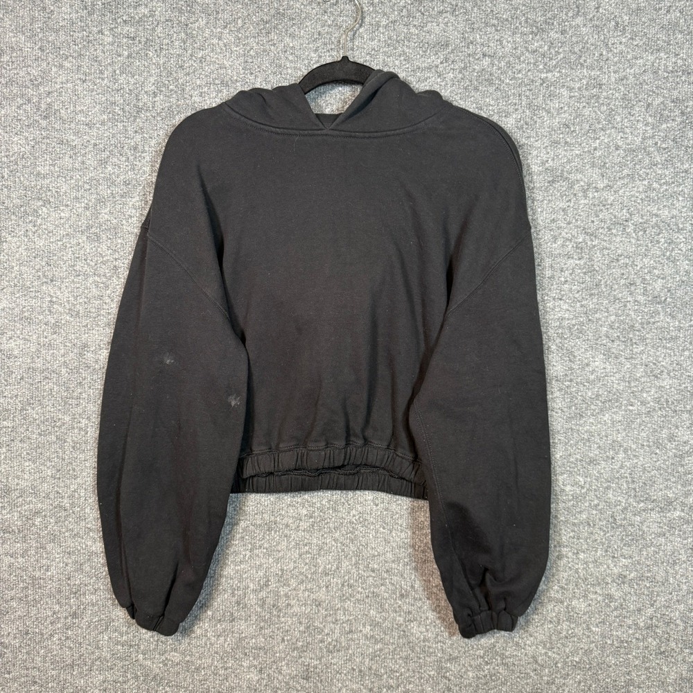 Abercrombie & Fitch Black Cropped Hoodie